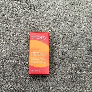 Vitamin C+ Super Serum - Red and Orange